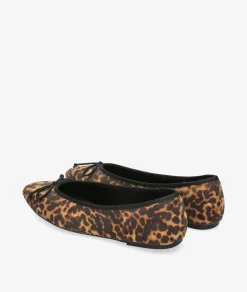Bailarinas CORINA M4579 en leopardo