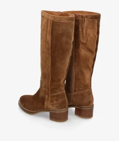 Botas Alpe 2615 en serraje cuero