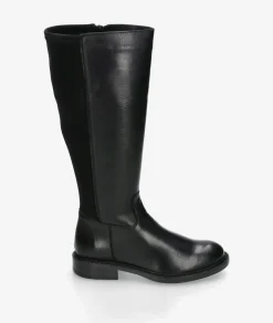 Botas Traveris IB-24610 en negro