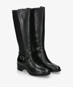 Botas Traveris LOR36-2921 en negro