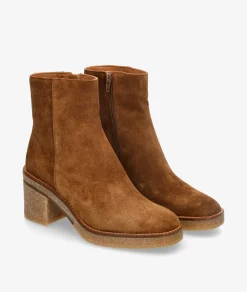 Botines Alpe 2626 en serraje cuero