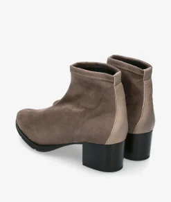 Botines pabloochoa.shoes 5107 en taupe