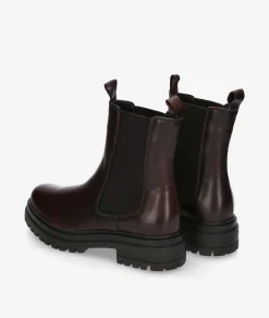 Botines Traveris B 2577 en líbano