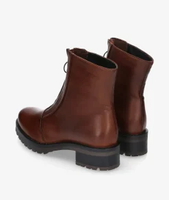 Botines Traveris B-1377 M en cuero