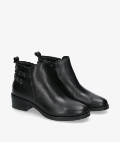 Botines Traveris LOR35-2743 en negro