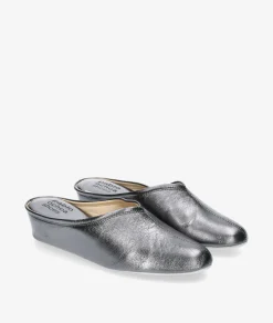 Chinela KOSMA 4840 en plata