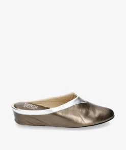 Chinela KOSMA 2022 en plomo