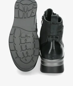 Deportivos Amarpies 27089 en negro