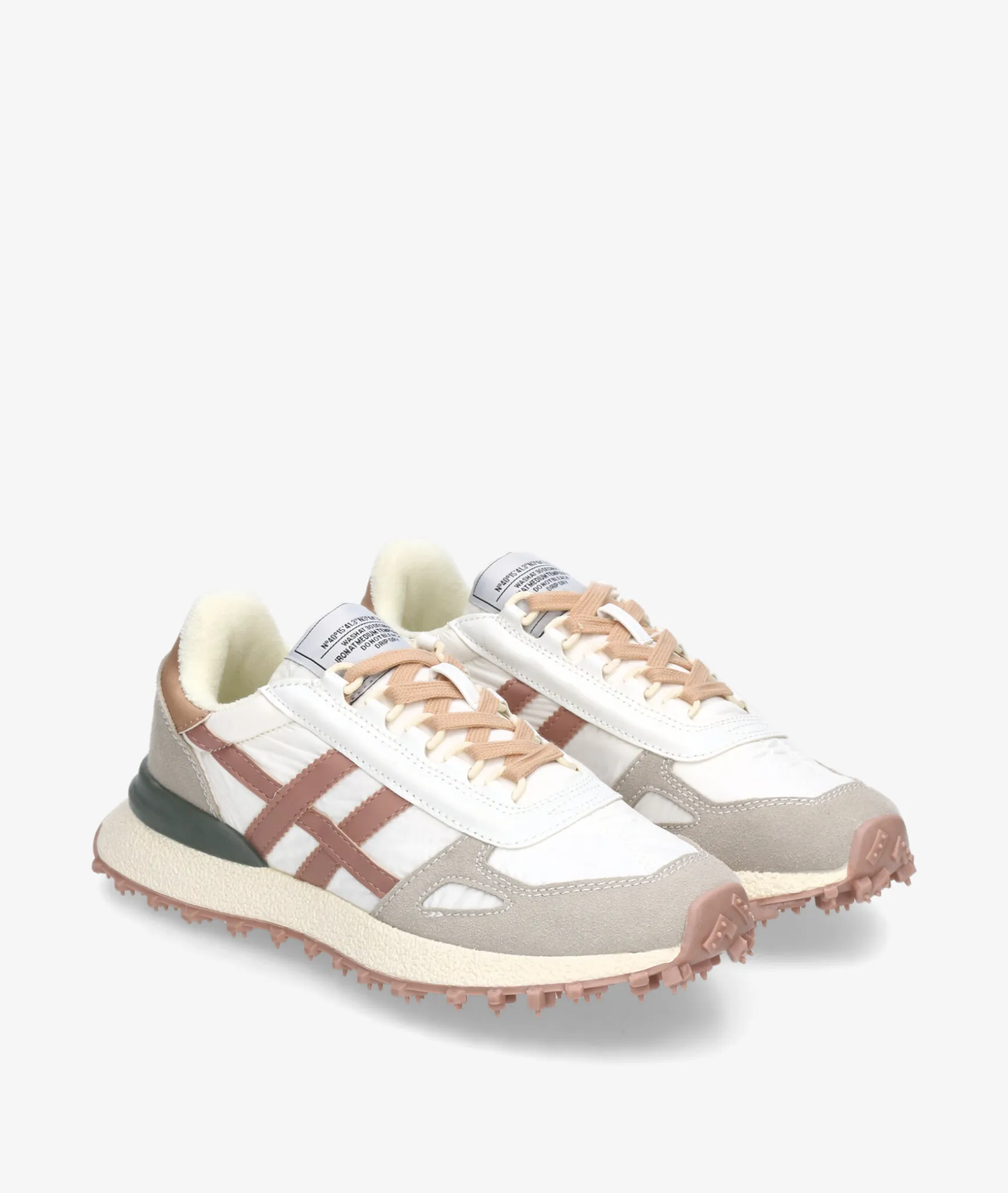 Deportivos CORINA M6065 en blanco