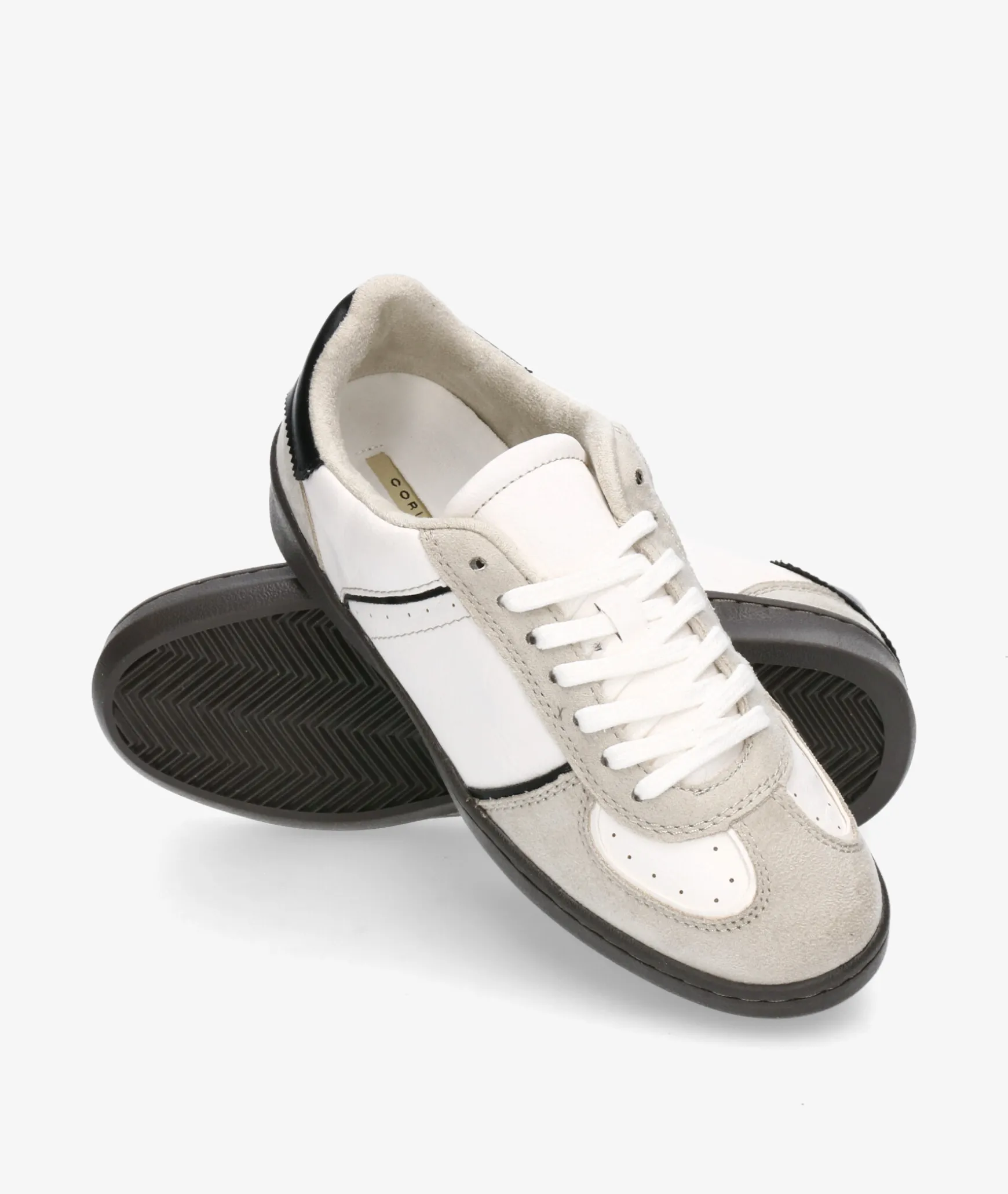 Deportivos CORINA M5525 en blanco