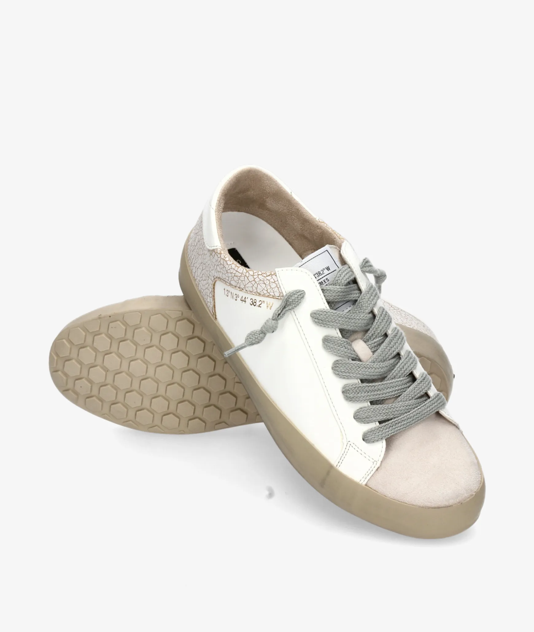 Deportivos CORINA M4501 en blanco