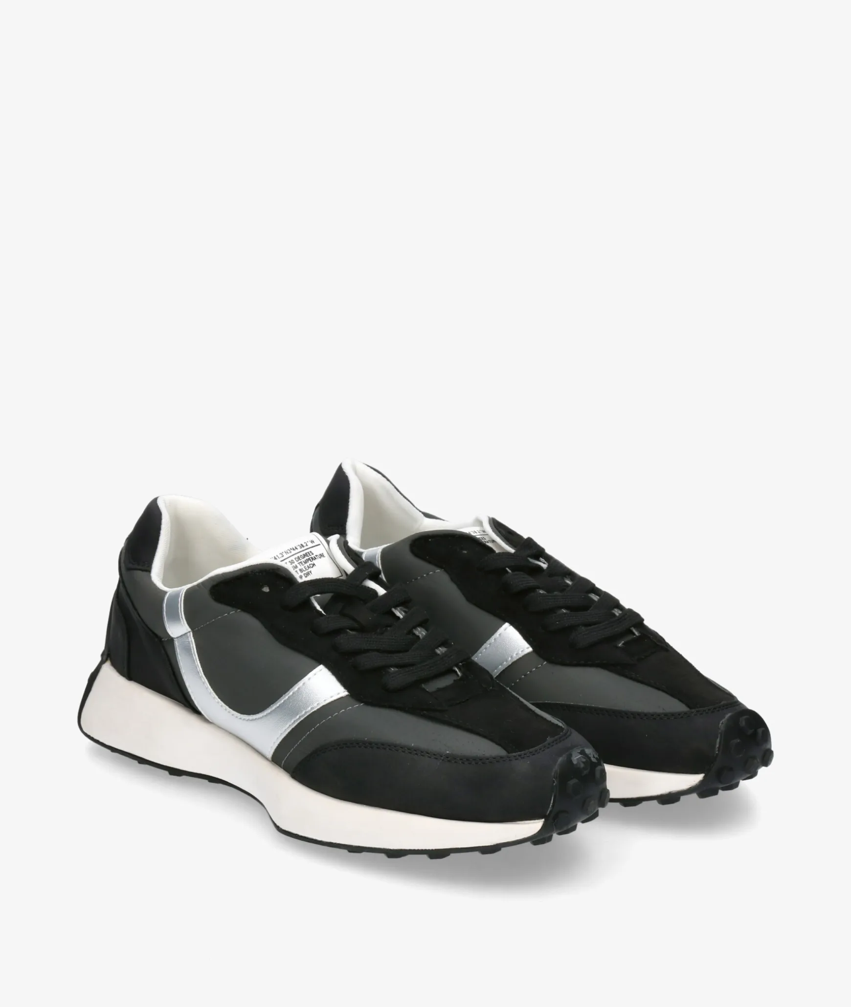 Deportivos CORINA M4530 en negro