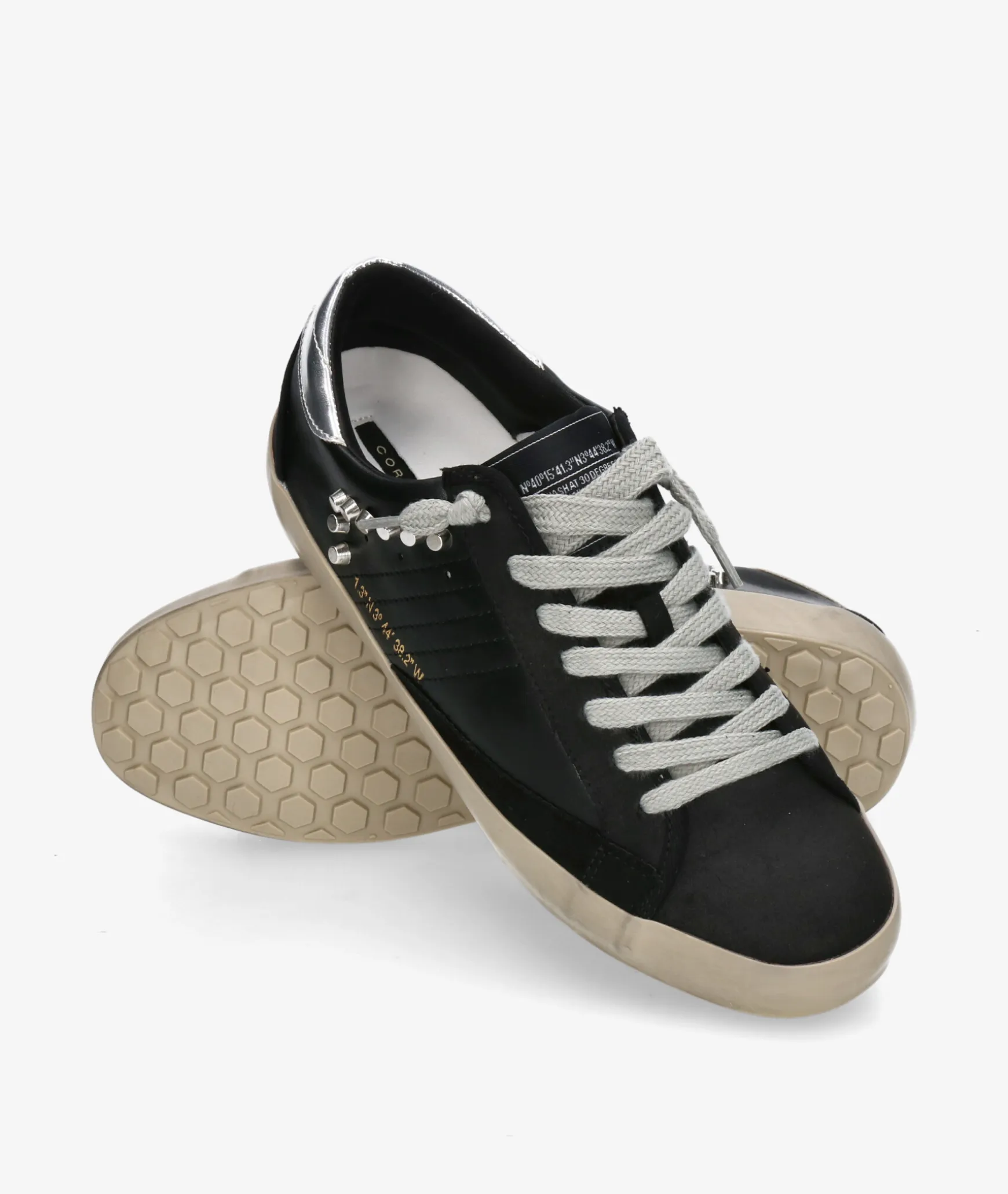 Deportivos CORINA M5500 en negro