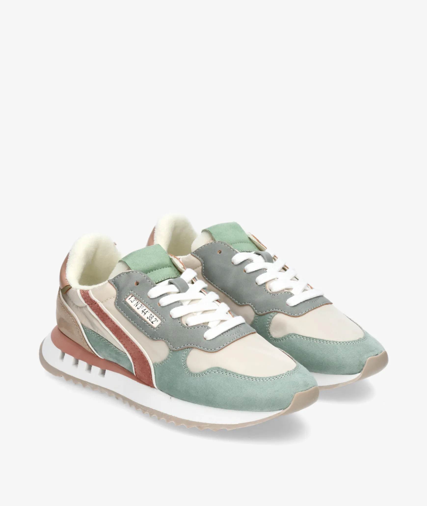 Deportivos CORINA M6090 en turquesa