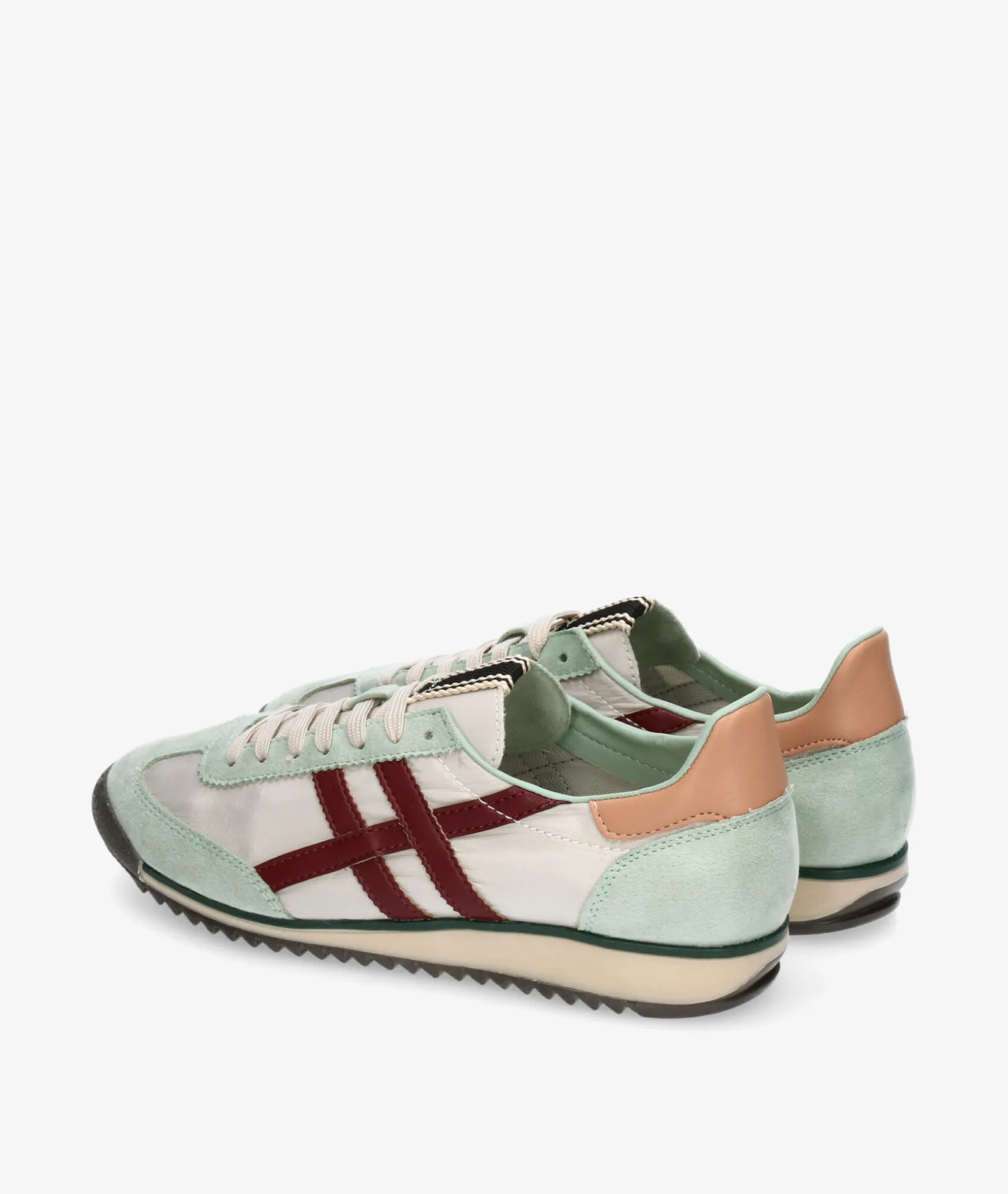 Deportivos CORINA M6050 en verde