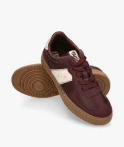 Deportivos Mustang 60860 en burdeos