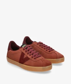 Deportivos Victoria 1126221 en serraje burdeos