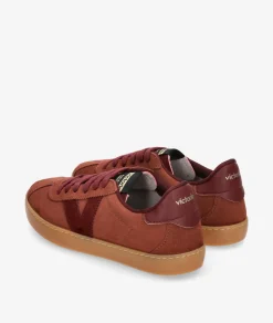 Deportivos Victoria 1126221 en serraje burdeos