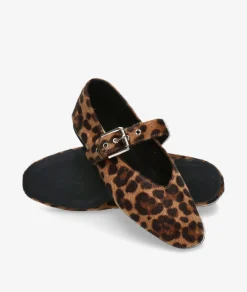 Merceditas CORINA M5625 en leopardo