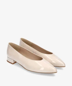 Salones bloom&you DAFNE en charol beige