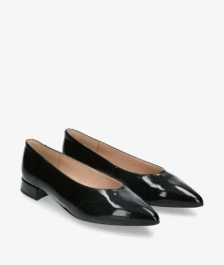 Salones bloom&you DAFNE en charol negro