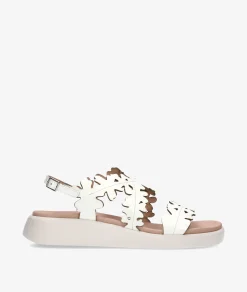 Sandalias Wonders C-6551 en charol blanco