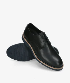 Zapatos de vestir Traveris 30807 en negro